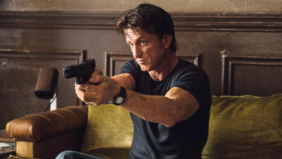 the-gunman-sean-penn.jpg