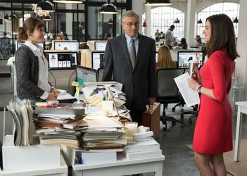 150923_MOV_TheIntern.jpg.CROP.promo-xlarge2.jpg