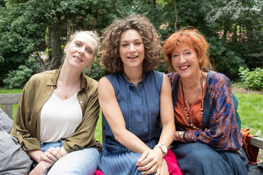 Huisvrouwen.jpg